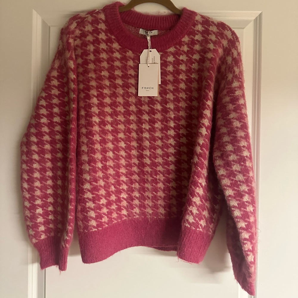 Pink houndstooth sweater